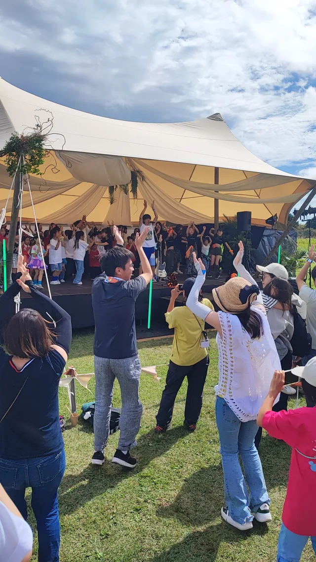 フルヤさんとキッズダンサーたち