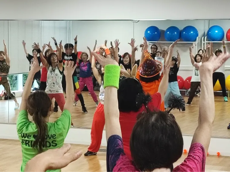 メインインストラクター：SUZU（影島鈴花）